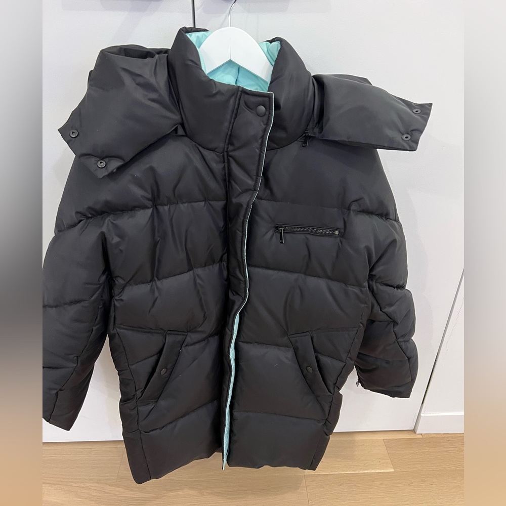 Black All Access Puffer Jacket - size Medium - never worn